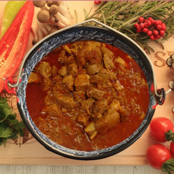 Csülökpörkölt