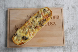 Csirkemell sonkás - gombás - sajtos óriásbagett 225g Fagyasztott melegszendvicsek