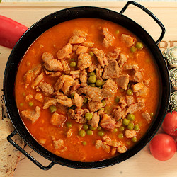 Zöldborsós sertésragu Termékeink